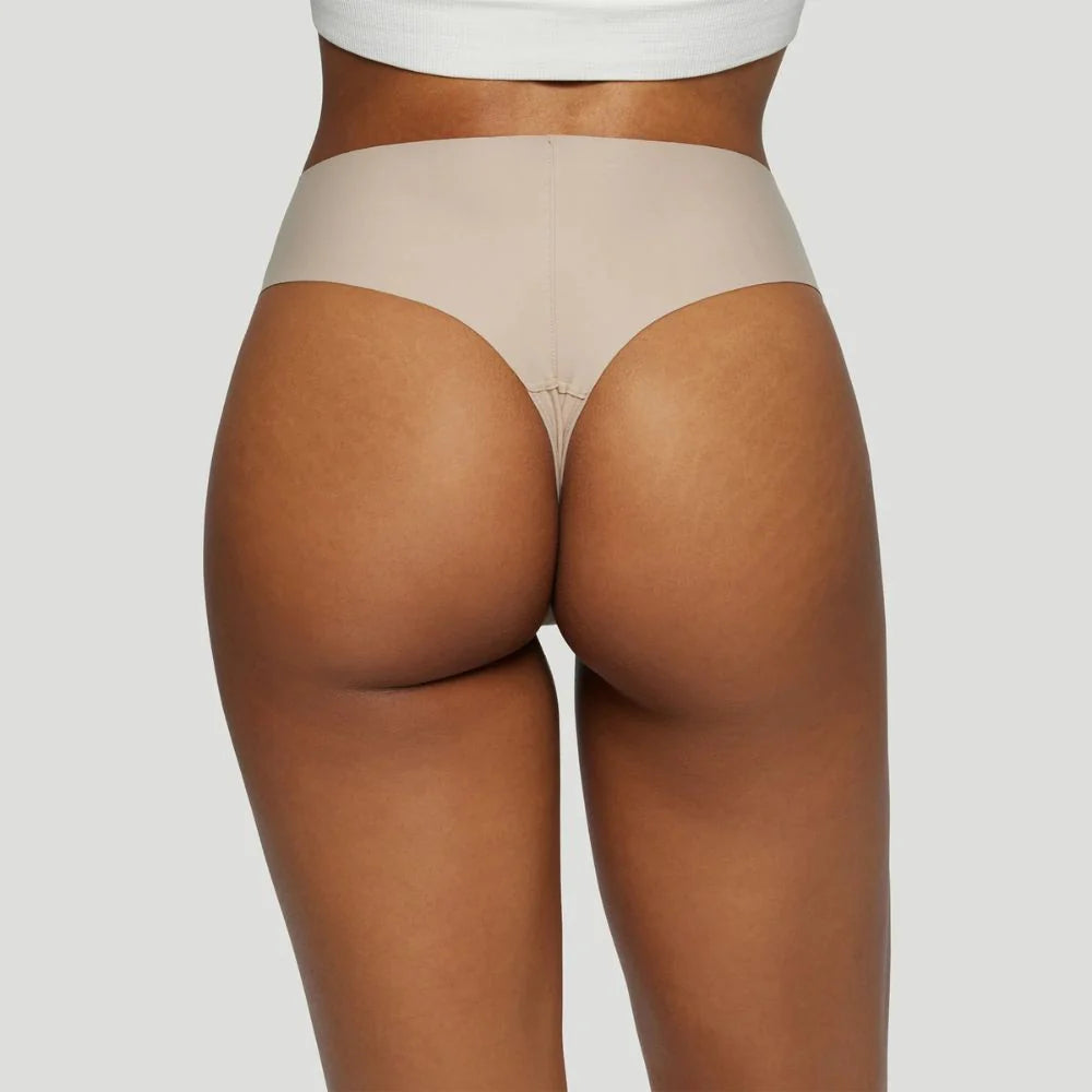 Tanga invisible taille haute (Anti-Cameltoe)